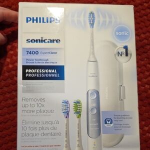 Philips Sonicare 7400 Electric Toothbrush - White and Blue